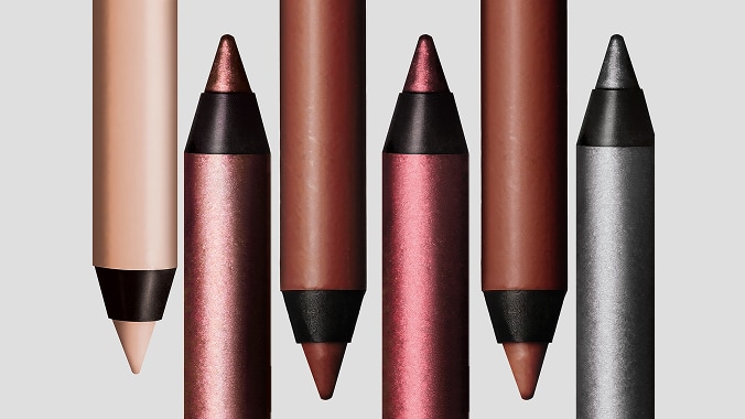 NOU! M·A·C Kajal Excess longwear smoky eye liner​